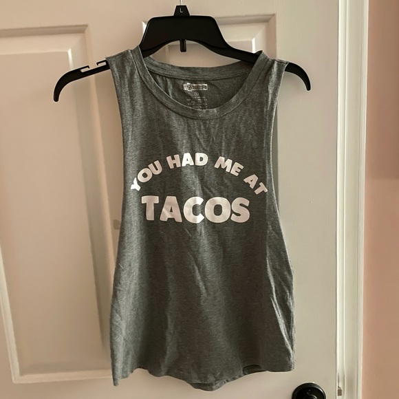 Tops - Muscle T-shirt